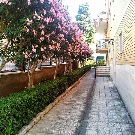 Dimora Degli Oleandri Apartment Matera Bagian luar foto